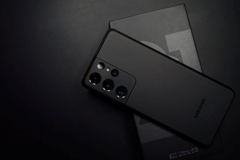 Samsung Galaxy S21 Ultra – top pick for 2022