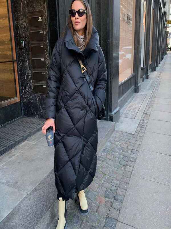 Best Double-Layer Design: INTL d.e.t.a.i.l.s Diamond Quilt Puffer Coat